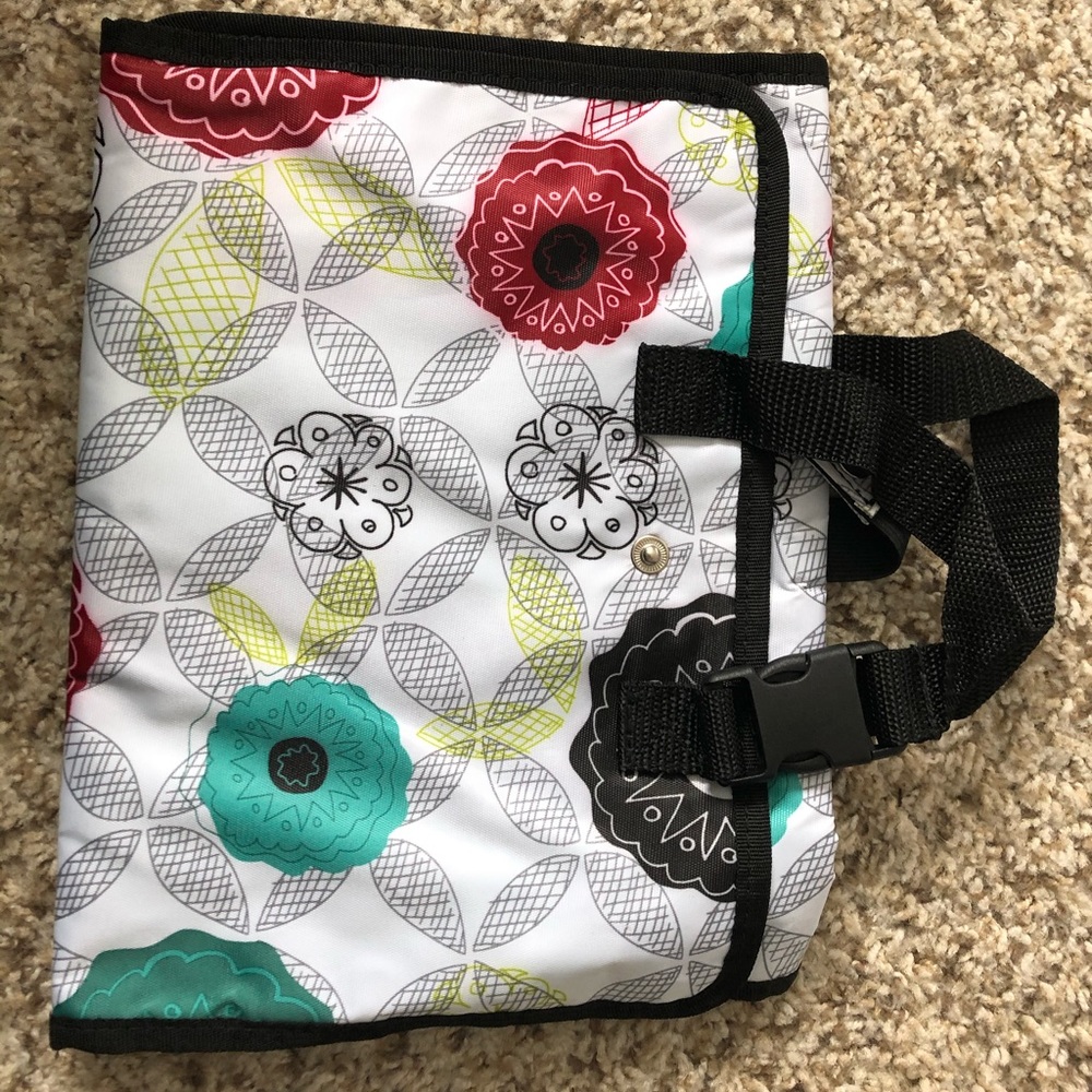 Thirty One Timeless Beauty Bag